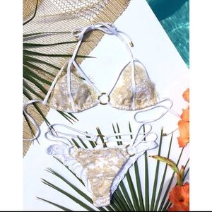 Beach Bunny -Gunpowder and Lace- Bottom